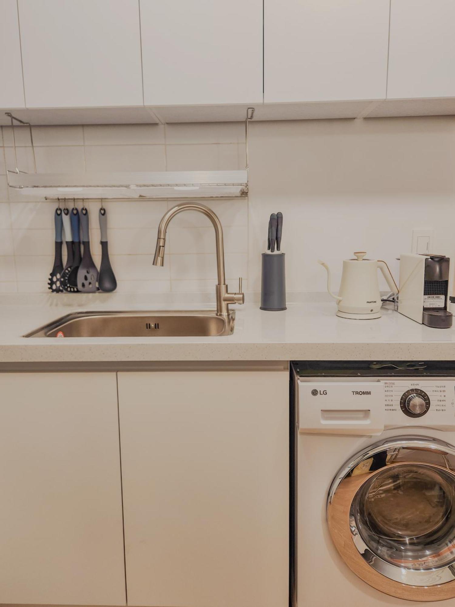 Dohwa - New Open Arex, 3mins To Gongdeok Station Apartment *